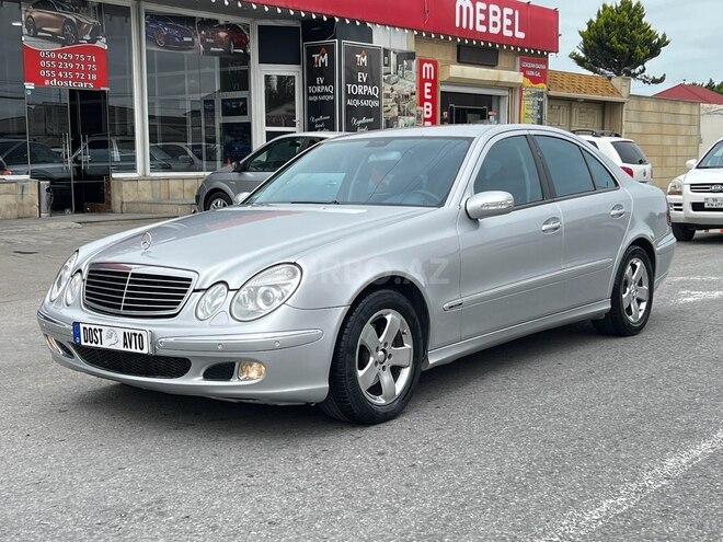 Mercedes E 270