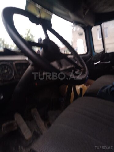 ZIL 130 1989, 330,000 km - 6.0 l - Quba