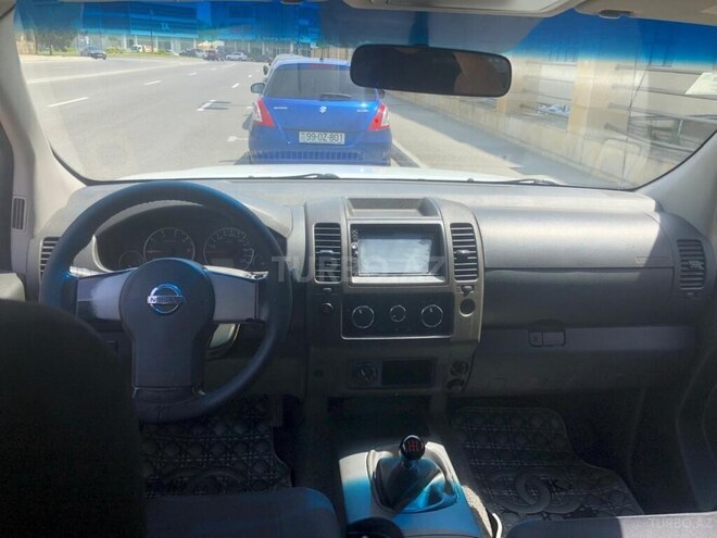 Nissan Navara 2014, 280,000 km - 2.5 l - Bakı