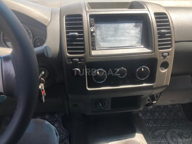 Nissan Navara 2014, 280,000 km - 2.5 l - Bakı