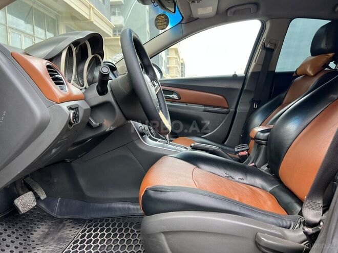 Chevrolet Cruze 2011, 250,000 km - 1.8 л - Sumqayıt