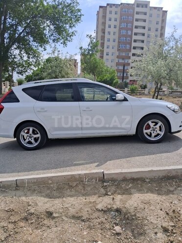 Kia Ceed 2011, 100,000 km - 1.6 l - Bakı