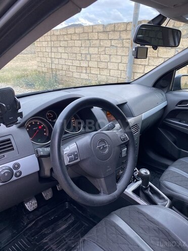 Opel Astra 2005, 261,000 km - 1.4 l - Bakı