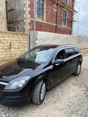 Opel Astra 2005, 261,000 km - 1.4 l - Bakı