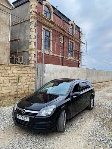Opel Astra 2005, 261,000 km - 1.4 l - Bakı