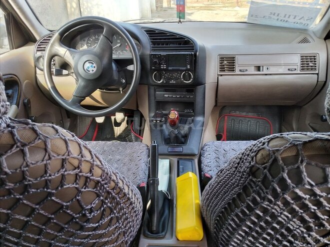 BMW 318 1993, 332,000 km - 1.8 l - Mingəçevir