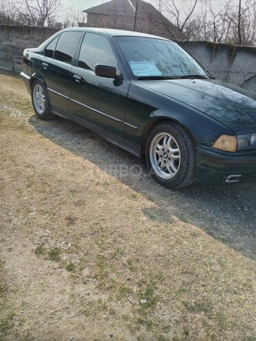 BMW 318 1993, 332,000 km - 1.8 l - Mingəçevir