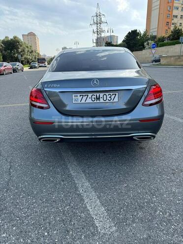Mercedes E 220 d 2016, 228,000 km - 2.0 л - Bakı