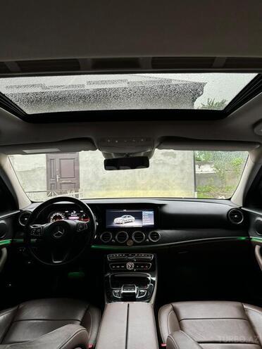 Mercedes E 220 d 2016, 228,000 km - 2.0 л - Bakı