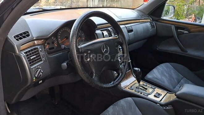 Mercedes E 220 d 2000, 310,000 km - 2.2 l - Lənkəran