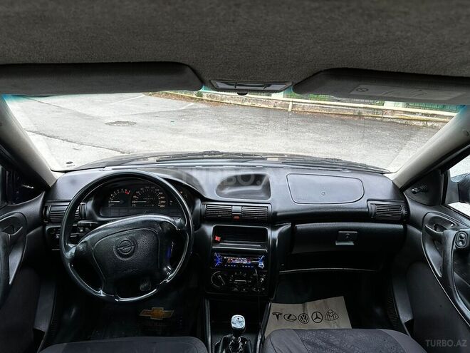 Opel Astra 1996, 260,000 km - 1.6 л - Xırdalan