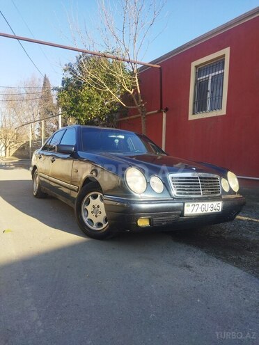 Mercedes E 240 1998, 331,000 km - 2.4 l - Bakı
