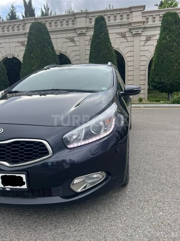 Kia Ceed 2013, 300,000 km - 1.6 l - Gəncə