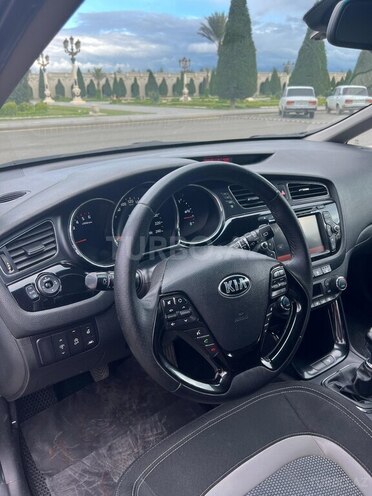 Kia Ceed 2013, 300,000 km - 1.6 l - Gəncə