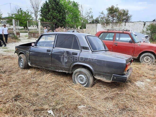 LADA (VAZ) 2107 2010, 40,986 km - 1.6 l - Şabran