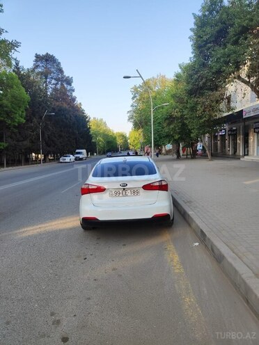 Kia Cerato 2013, 189,000 km - 1.6 l - Mingəçevir