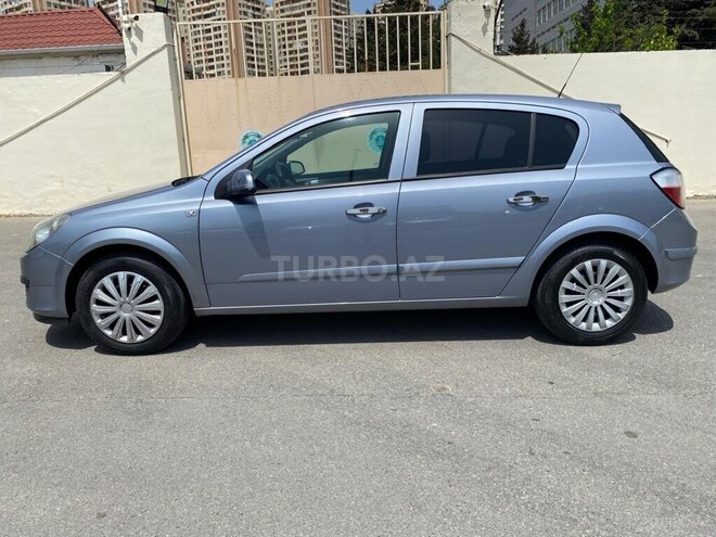 Opel Astra 2005, 194,000 km - 1.4 l - Bakı