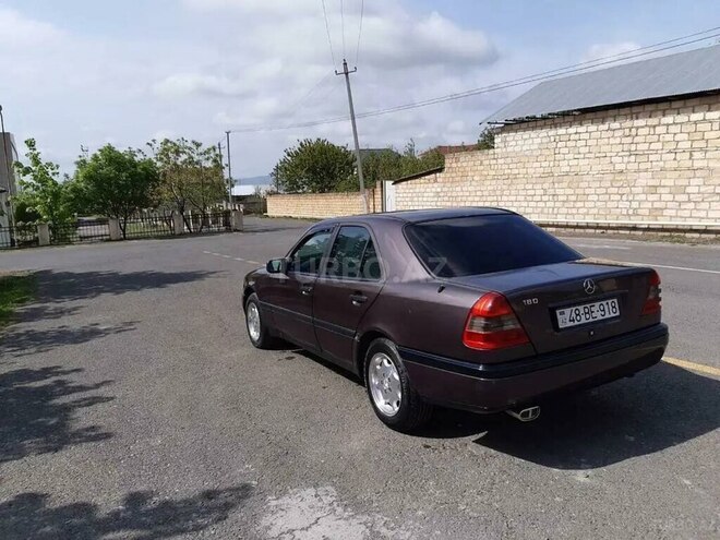 Mercedes C 180 1995, 427,963 km - 1.8 l - Beyləqan