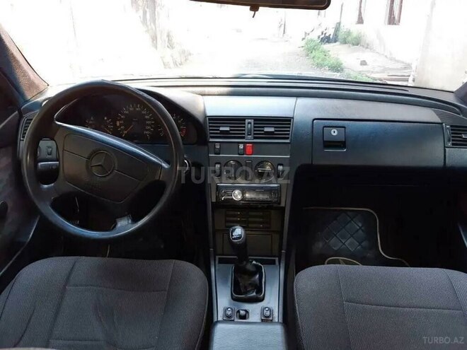 Mercedes C 180 1995, 427,963 km - 1.8 l - Beyləqan