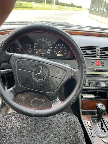 Mercedes C 200 1996, 255,000 km - 2.0 л - Bakı