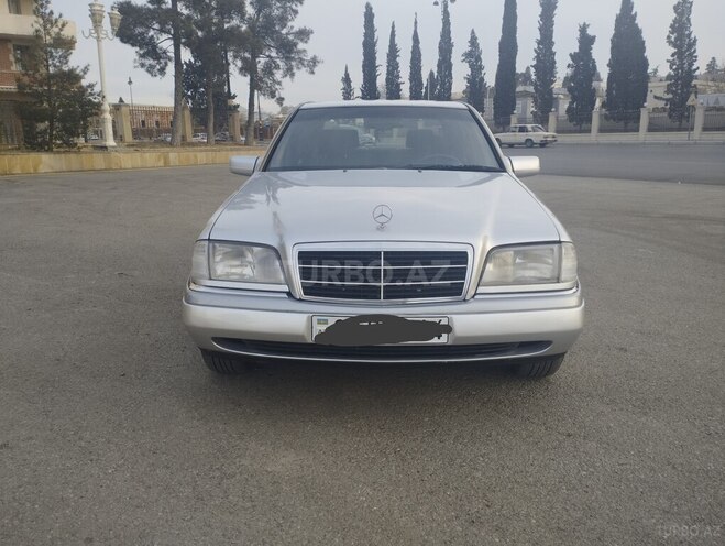 Mercedes C 180 1995, 196,000 km - 1.8 l - Gəncə
