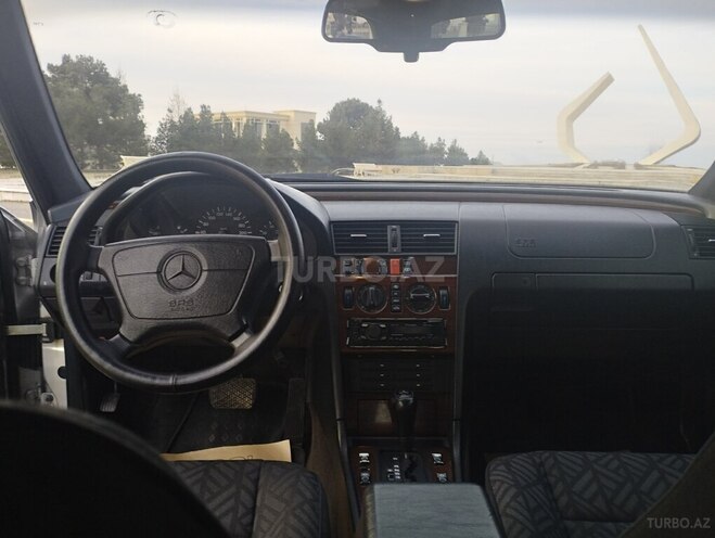 Mercedes C 180 1995, 196,000 km - 1.8 l - Gəncə