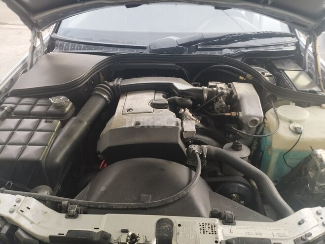 Mercedes C 180 1995, 196,000 km - 1.8 l - Gəncə