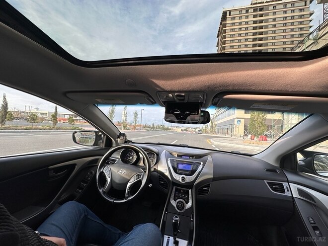 Hyundai Elantra 2012, 198,683 km - 1.8 l - Bakı
