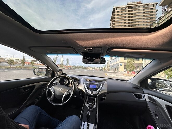 Hyundai Elantra 2012, 198,683 km - 1.8 l - Bakı