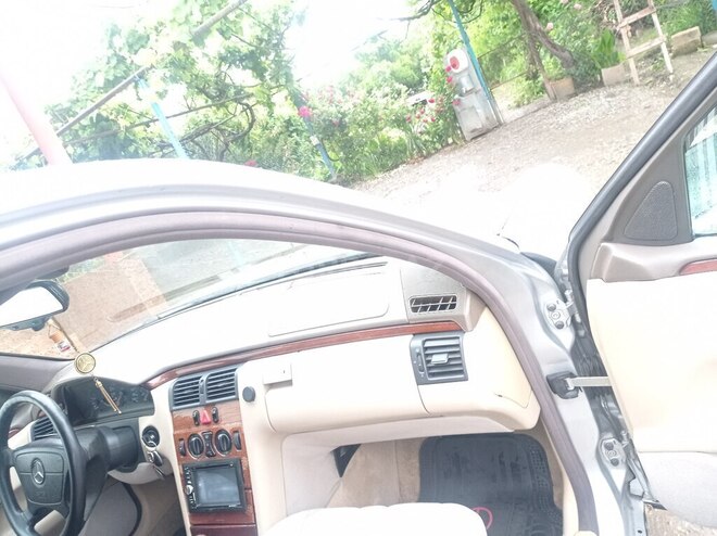 Mercedes E 230 1996, 346,000 km - 2.3 l - Kürdəmir