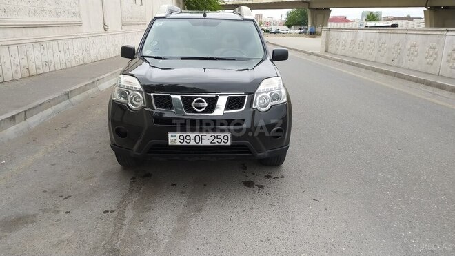 Nissan X-Trail 2013, 177,000 km - 2.5 l - Bakı