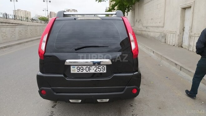 Nissan X-Trail 2013, 177,000 km - 2.5 l - Bakı
