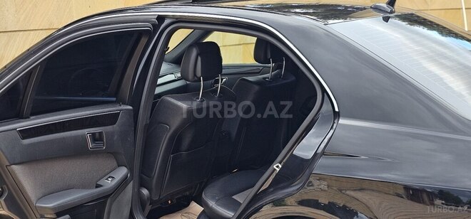 Mercedes E 220 d 2012, 203,000 km - 2.2 l - Gəncə