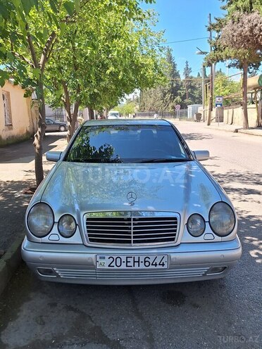 Mercedes E 200 1997, 310,000 km - 2.0 l - Tovuz