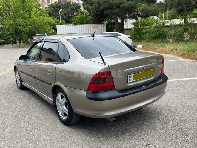 Opel Vectra 1997, 317,000 km - 1.8 l - Sumqayıt