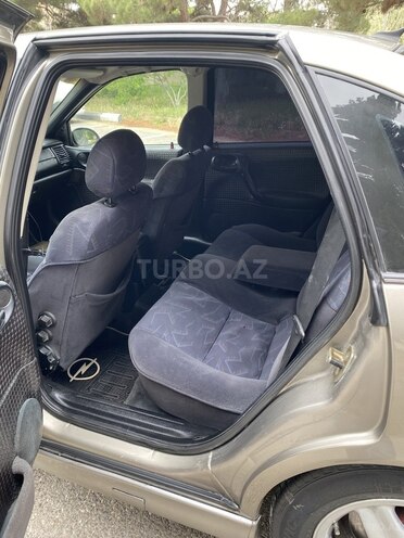 Opel Vectra 1997, 317,000 km - 1.8 l - Sumqayıt