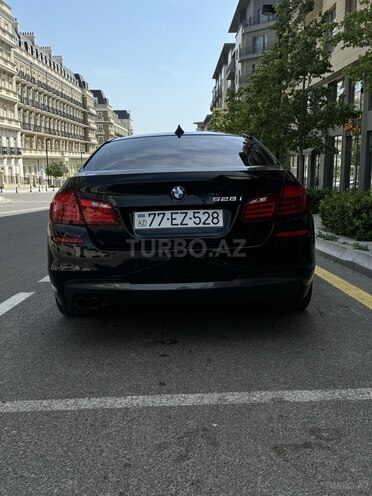 BMW 528 2013, 130,500 km - 2.0 l - Bakı
