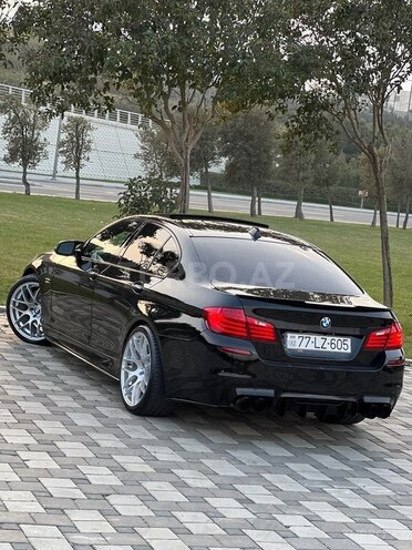 BMW 528