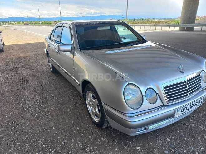 Mercedes E 200 1997, 345,123 km - 2.0 l - Qazax