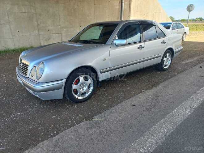 Mercedes E 200 1997, 345,123 km - 2.0 l - Qazax