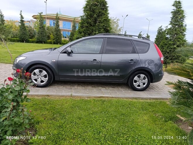 Hyundai i30 2010, 251,000 km - 1.6 l - Sumqayıt