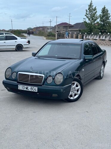 Mercedes E 200 1995, 410,000 km - 2.0 l - Bakı