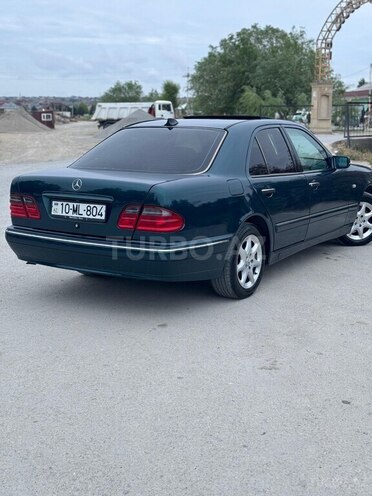 Mercedes E 200 1995, 410,000 km - 2.0 l - Bakı
