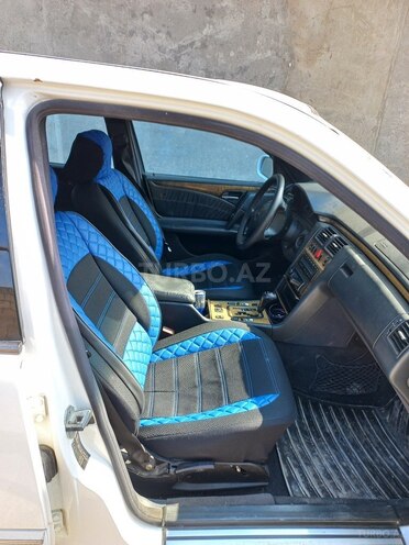 Mercedes E 300 1999, 560,000 km - 3.0 l - Bakı
