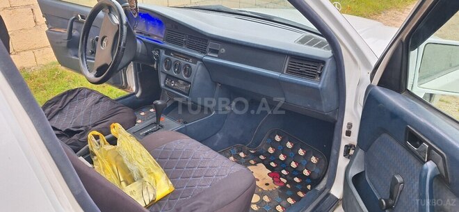 Mercedes 190 1992, 400,000 km - 2.0 л - Astara