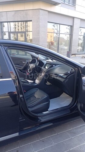Hyundai Grandeur 2015, 168,500 km - 2.2 l - Bakı