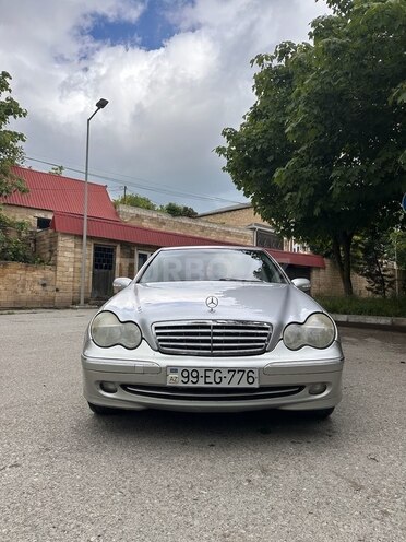 Mercedes C 240 2002, 432,838 km - 2.4 l - Şamaxı