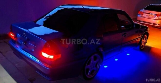 Mercedes C 230 1995, 256,688 km - 2.3 l - Salyan