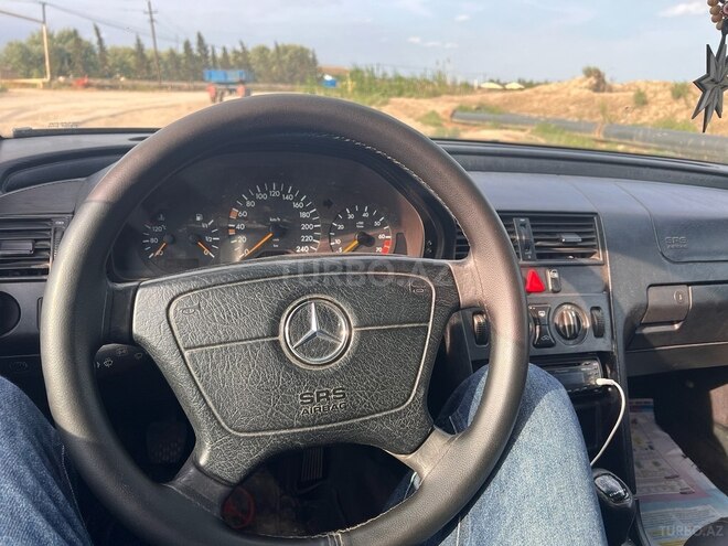 Mercedes C 230 1995, 256,688 km - 2.3 l - Salyan