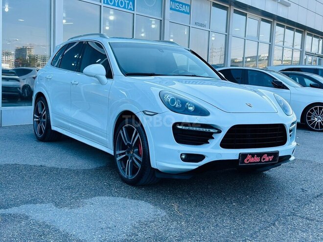 Porsche Cayenne GTS 2013, 178,000 km - 4.8 л - Bakı